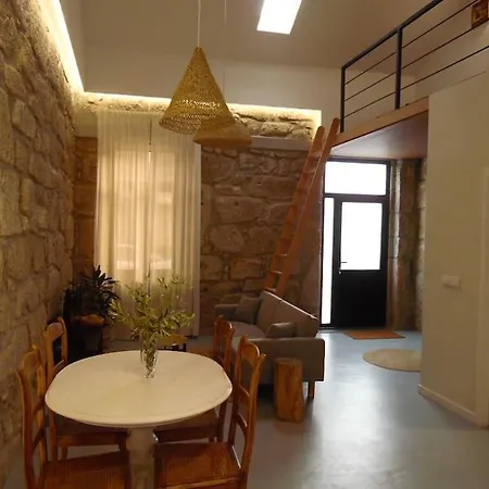 Holiday home Casa Da Guidinha - 1930s W/ Private Backyard