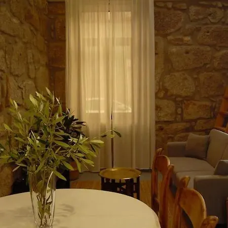 Holiday home Casa Da Guidinha - 1930s W/ Private Backyard