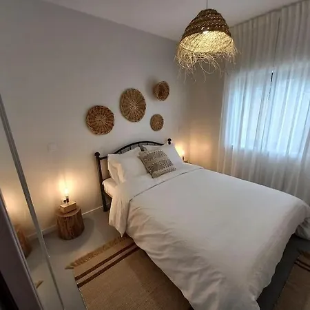 Casa Da Guidinha - 1930s W/ Private Backyard Holiday home *
